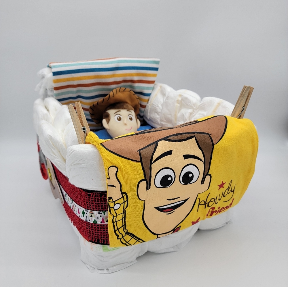 Toy Story - Woody bassinet diaper cake